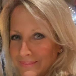 Meet your Posher, Posh